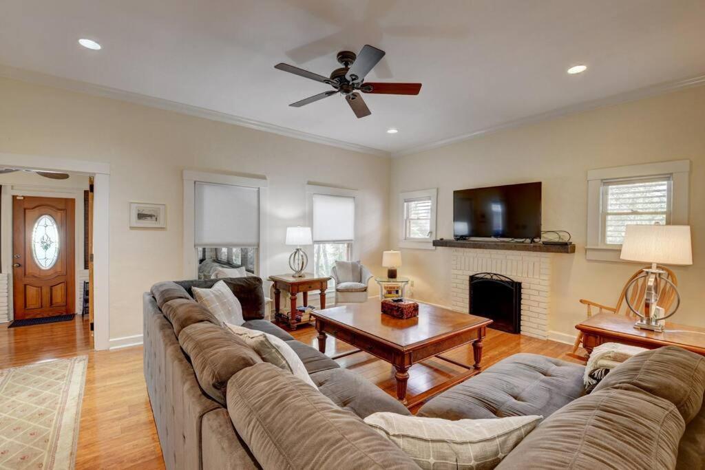 Historic Spacious Home Two Blocks To Atlantic Avenue Delray Beach Exterior photo