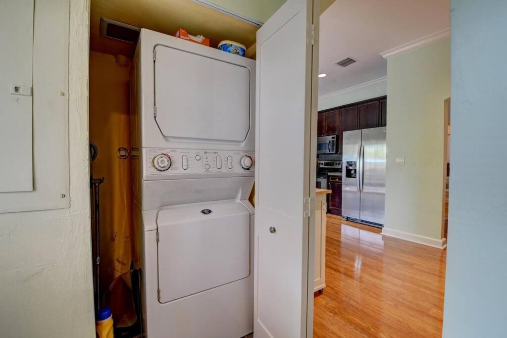 Historic Spacious Home Two Blocks To Atlantic Avenue Delray Beach Exterior photo